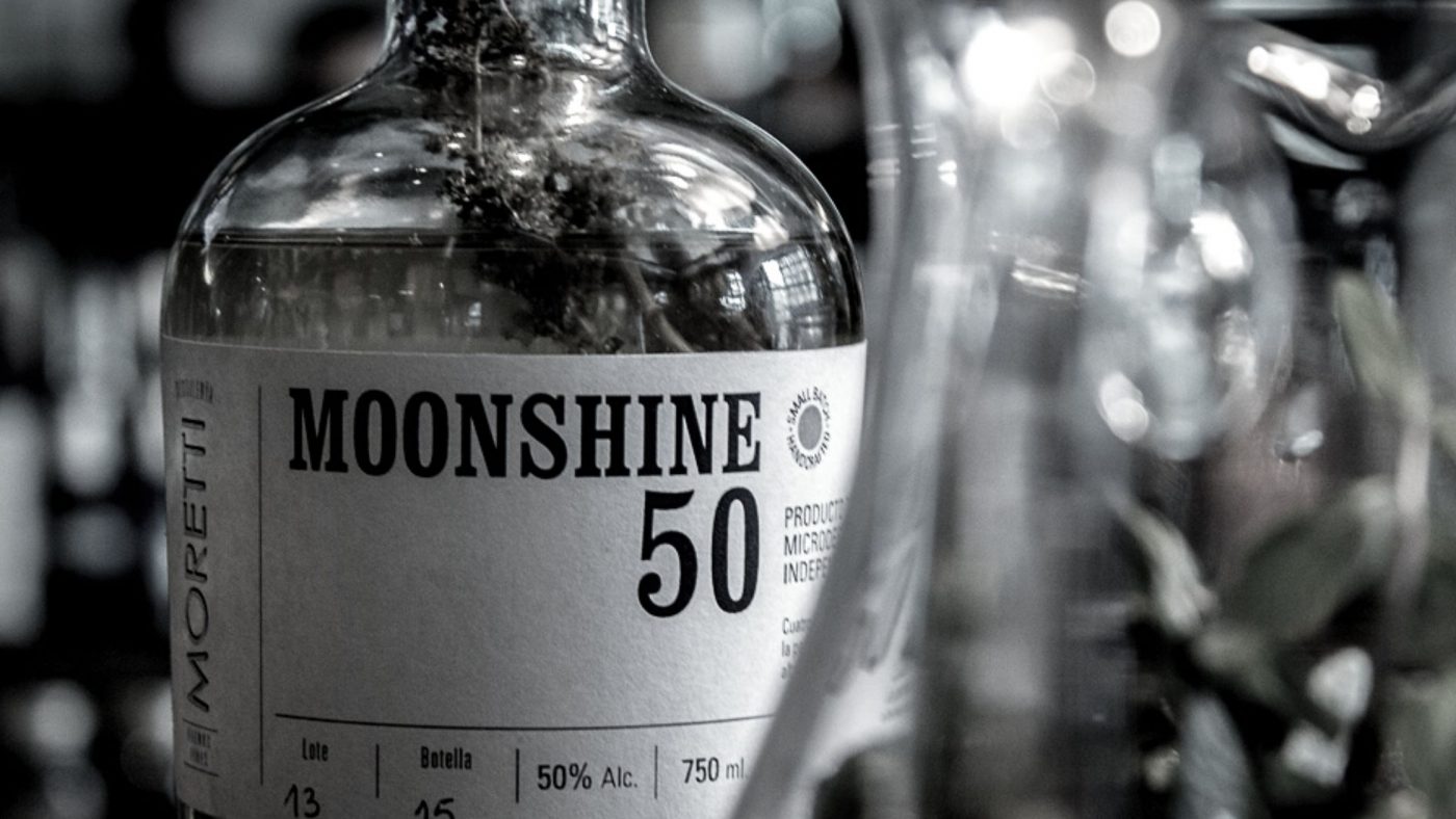 What Does Moonshine Taste Like (Distiller Explains!) 2 Image of DIY DISTILLING Is making moonshine illegal 2