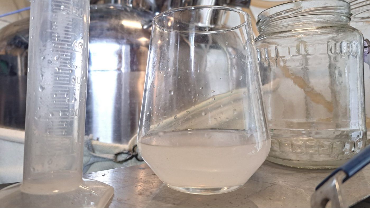 What Is Louching? (How To Fix Cloudy Distillate) 2 Image of DIY DISTILLING Why is my mooonshine cloudy