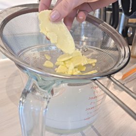 Fat Washed Gin (Try This Recipe!) 6 Image of DIY Distilling How to fat wash gin with olive oil