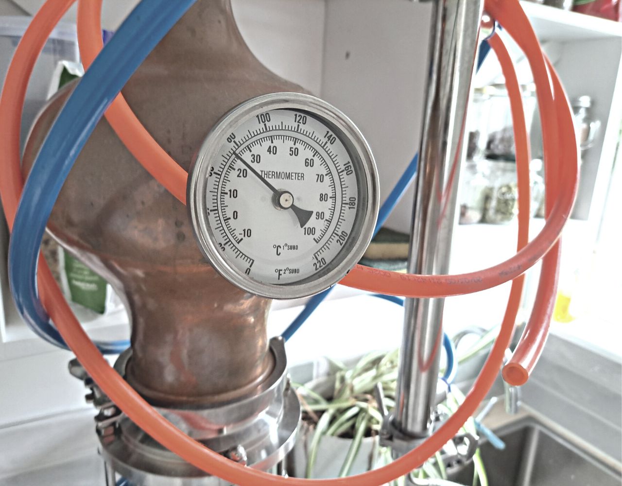A Complete Guide To Distillation Temperatures (Explained!) - Distilmate