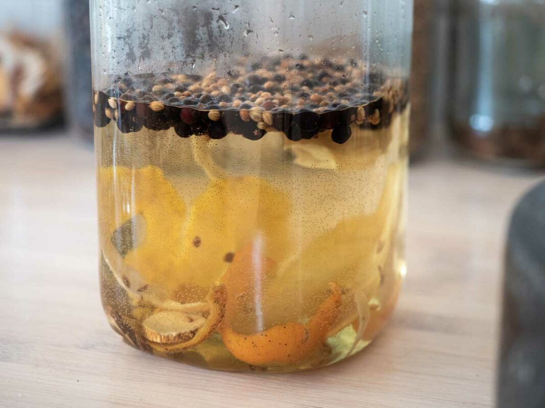 Easy Bathtub Gin Recipe (No Distillation Required!) 9 Image of DIY Distilling Bathtub Gin Recipe Photos 10