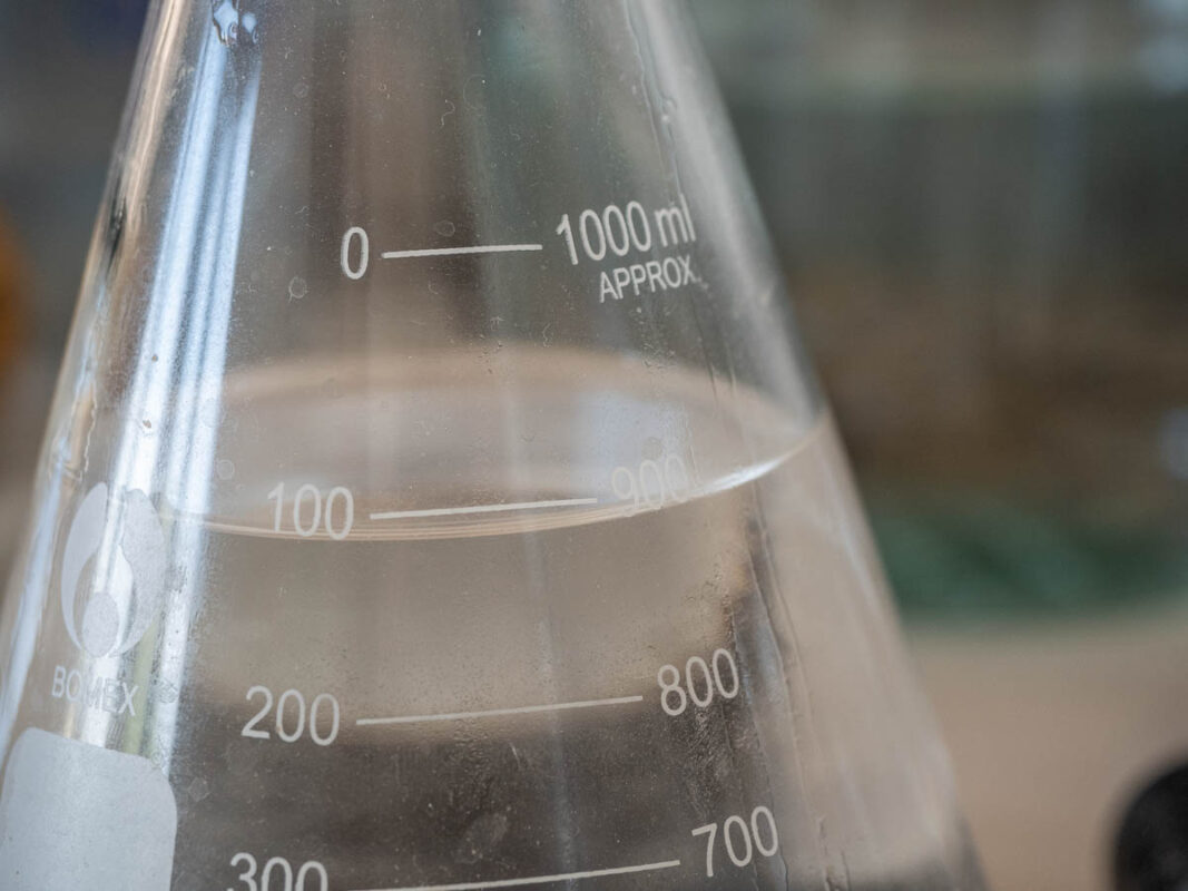 Image of DIY Distilling Grandmas Floral Vapor Infused Gin Recipe 8